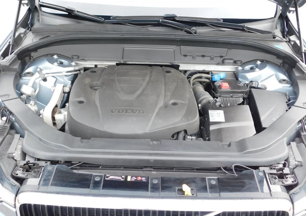 Volvo XC 60 cena 106666 przebieg: 179000, rok produkcji 2019 z Pruszków małe 742